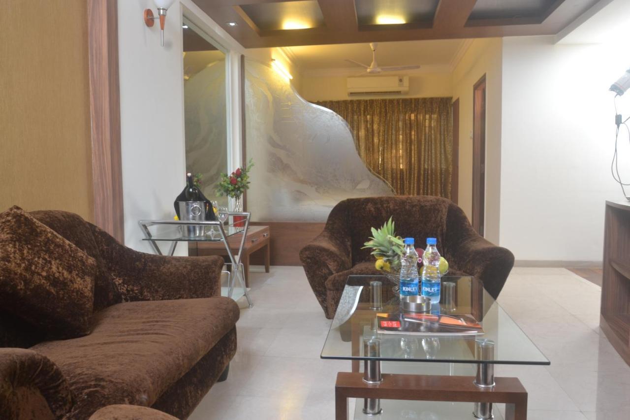 Hotel Plaza Mumbai Dış mekan fotoğraf