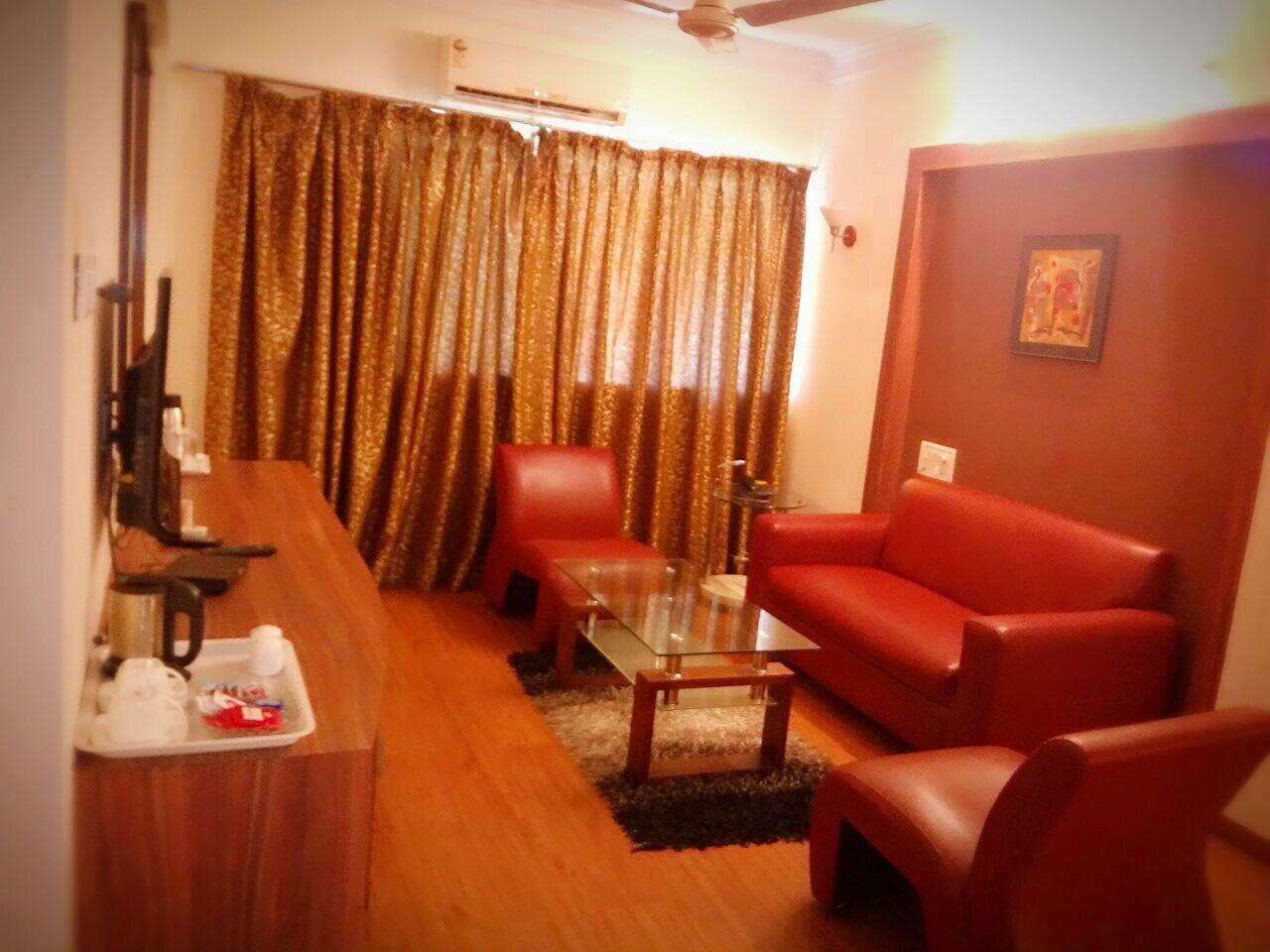 Hotel Plaza Mumbai Dış mekan fotoğraf